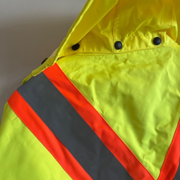 Men’s CSA Approved Insulated Work Coat - Picture 5 of 5